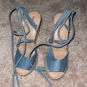 Wedge heels
